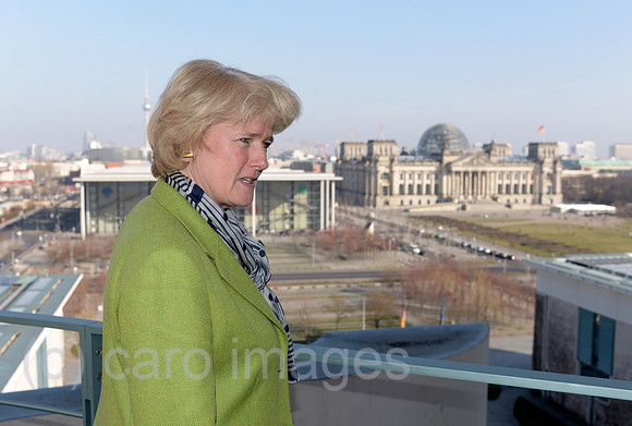 0MW140310D001CARO.JPG