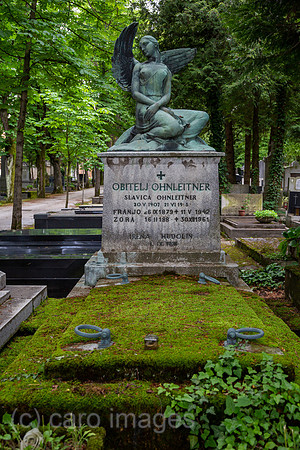 Kroatien, Zagreb - multikonfessioneller Zentralfriedhof Mirogoj, angelegt 1876 (k.u.k.-Monarchie) -1929, Grab einer kroatischen, buergerlichen Familie aus der k.u.k.-Zeit