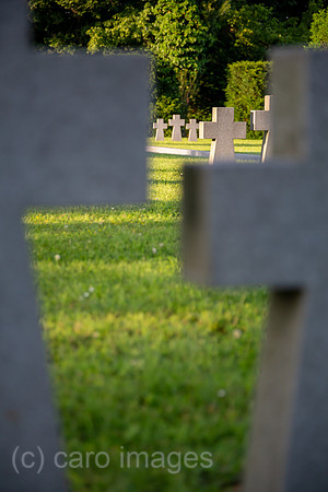 Kroatien, Zagreb - Graeber deutscher Wehrmachtssoldaten (4000 insgesamt) auf multikonfessionellem Zentralfriedhof Mirogoj