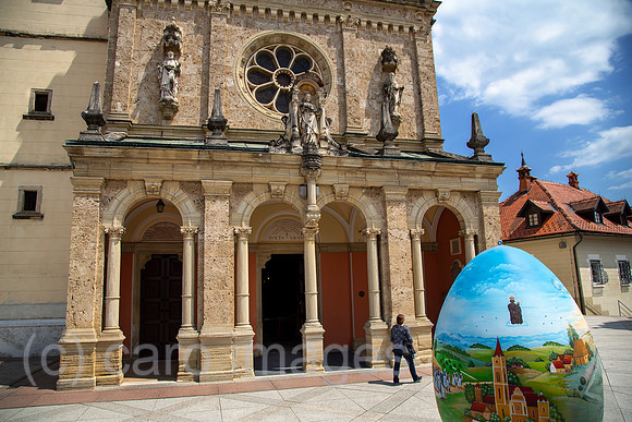 Kroatien, Marija Bistrica - Der bekannte katholische Marienwallfahrtsort Marija Bistrica, Kirche der Heiligen Jungfrau Maria