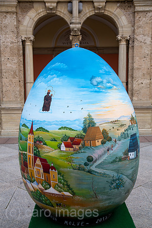 Kroatien, Marija Bistrica - Der bekannte katholische Marienwallfahrtsort Marija Bistrica, Kirche der Heiligen Jungfrau Maria, Malerei mit einem Bild des Ortes