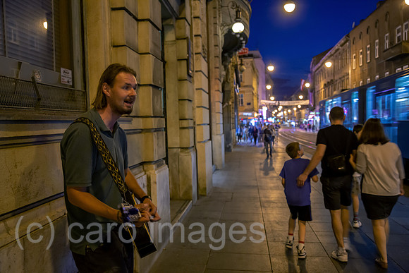 Kroatien, Zagreb - Strassenmusiker an der bekannten Geschaeftsstrasse Ilica im Stadtzentrum