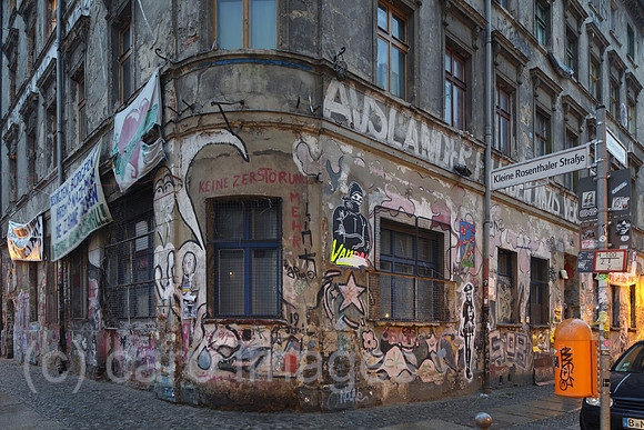 00P151129D063CARO.JPG