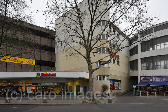00P151125D033CARO.JPG