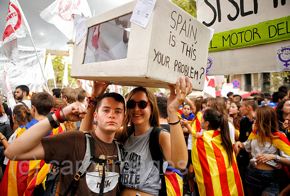 Barcelona, Katalonien, Spanien - Demonstration fuer die Unabhaengigkeit