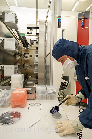Deutschland, Hannover - Laboratorium fuer Nano- und Quantenengineering (LNQE), interdisziplinaeres Forschungszentrum der Leibniz Universitaet Hannover