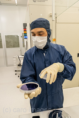 Deutschland, Hannover - Laboratorium fuer Nano- und Quantenengineering (LNQE), interdisziplinaeres Forschungszentrum der Leibniz Universitaet Hannover