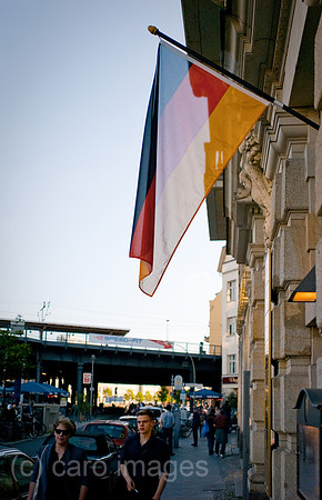 00B100604D035CARO.JPG