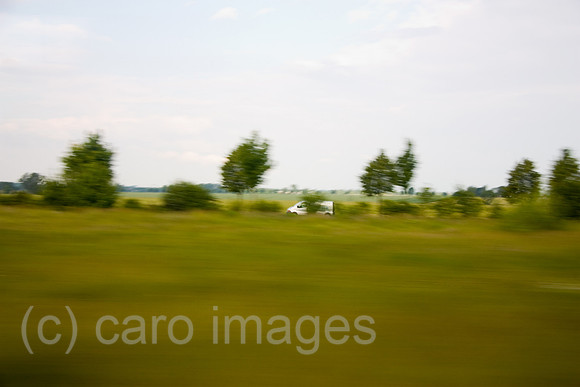 0GB090612D054CARO.JPG