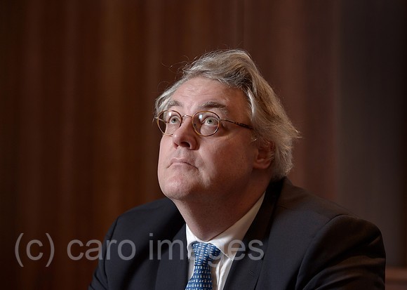 0MW150907D003CAROE.JPG