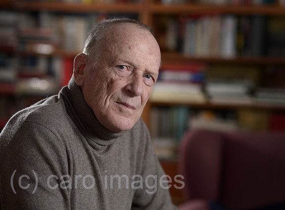 0MW141029D003CAROE.JPG