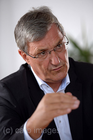 0MW160823D008CAROE.JPG