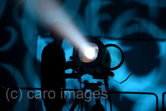 0MW161002D002CAROE.JPG