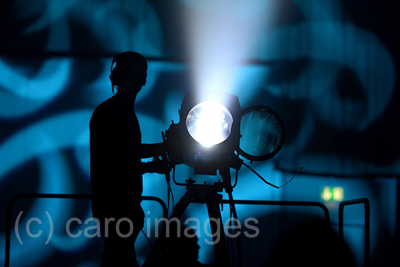 0MW161002D001CAROE.JPG