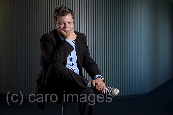 0MW160915D009CAROE.JPG