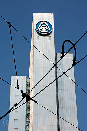 00P050902D022CAROE.JPG