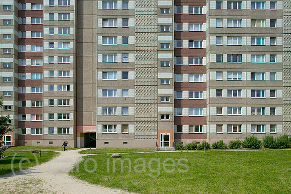 00P050614D026CAROE.JPG