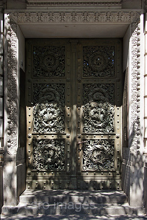 00P050627D001CARO.JPG