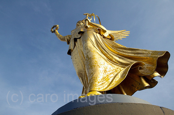 00P051114D001CARO.JPG