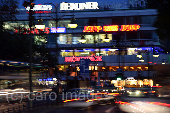 00P051110D041CAROE.JPG