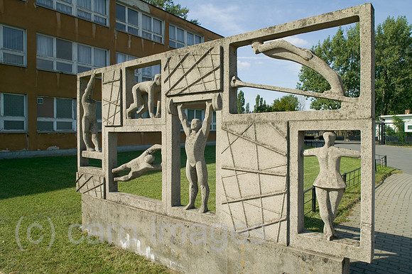 00P050828D016CARO.JPG
