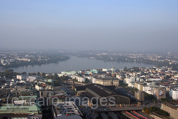 00P051014D003CAROE.JPG