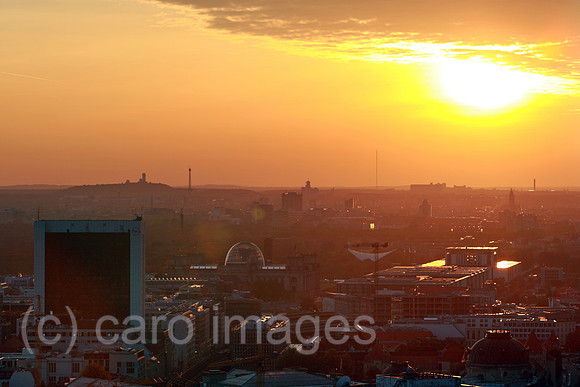 00S080927D178CARO.JPG