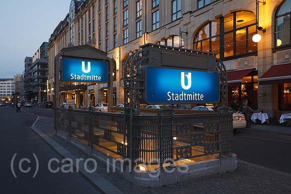 00B110709D046CARO.JPG