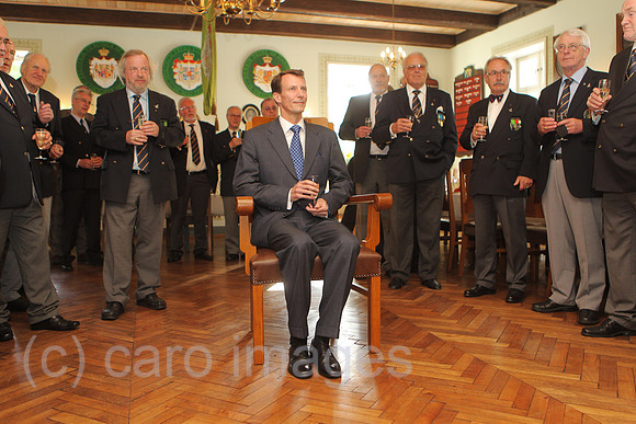 0HX120516D138CARO.JPG