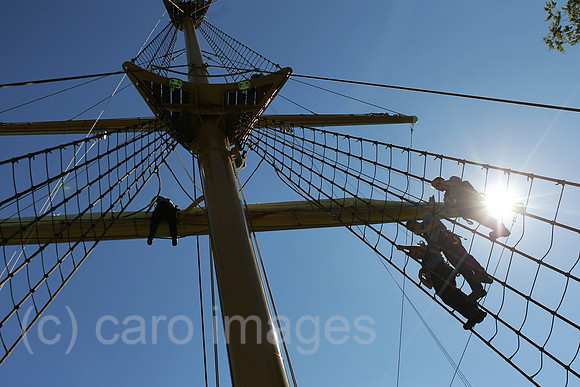 0HX120621D183CARO.JPG