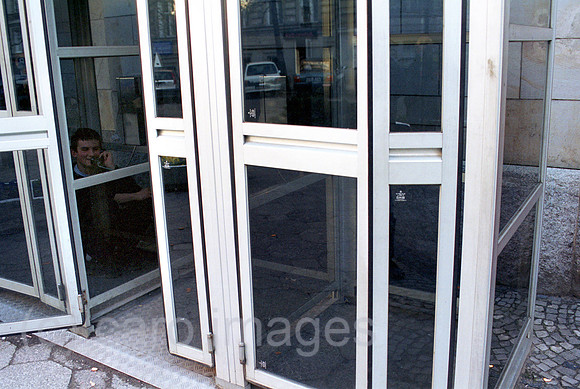 00A81536CAROE.JPG