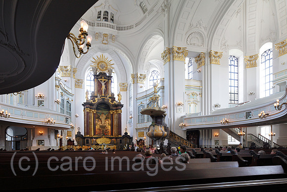 00P110802D221CAROE.JPG