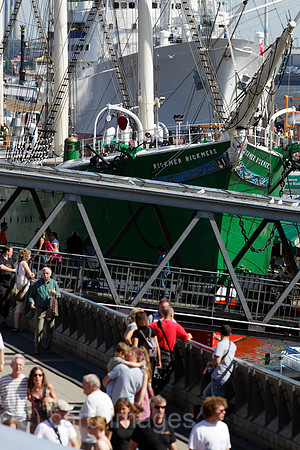 00P110802D213CAROE.JPG