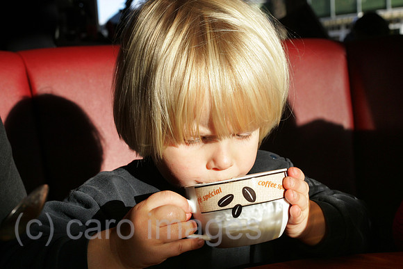 00S051121D009CARO.JPG