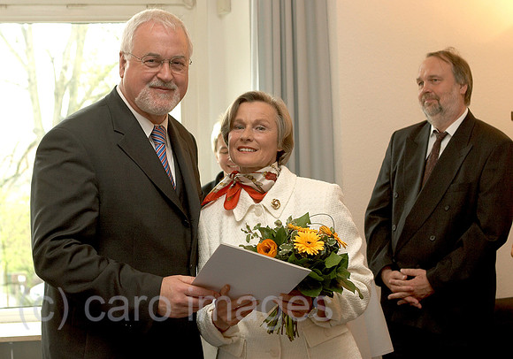 0KH050427D046CARO.JPG