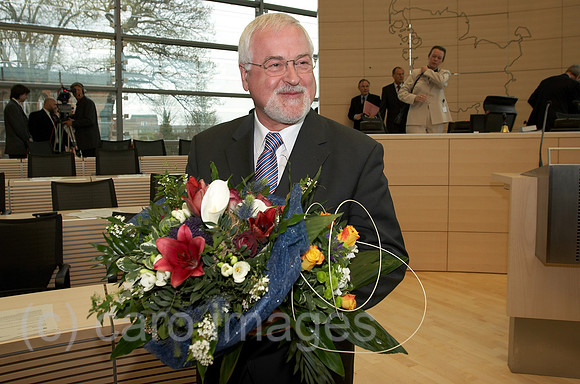0KH050427D028CARO.JPG