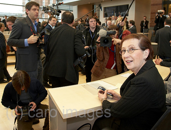 0KH050427D005CARO.JPG