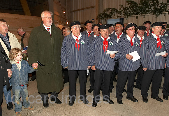 0KH050429D009CARO.JPG