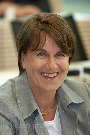 0KH050427D058CARO.JPG