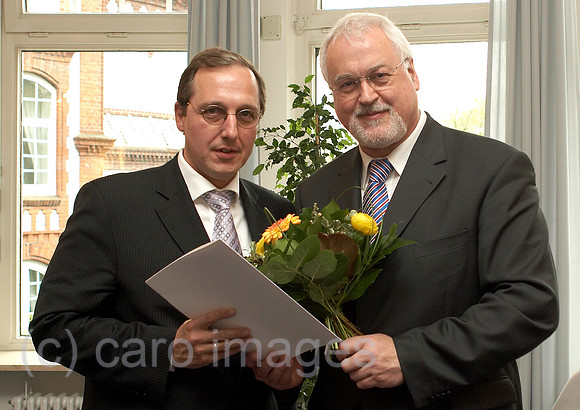 0KH050427D043CARO.JPG