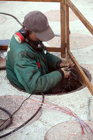 00S061110D084CAROE.JPG