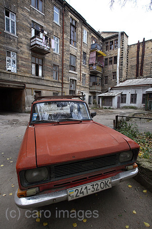 00S061111D007CAROE.JPG