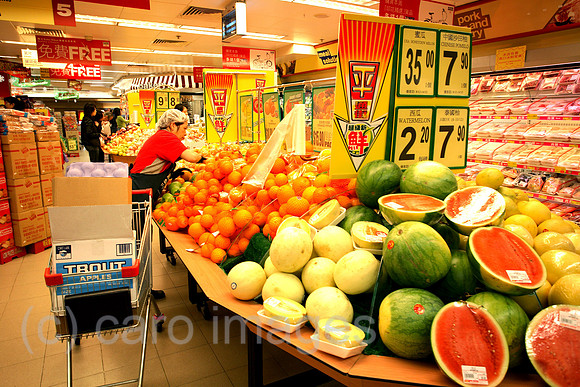 00S061208D010CAROE.JPG