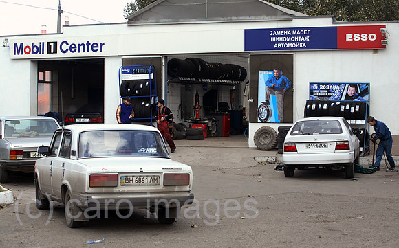 00S061111D013CAROE.JPG