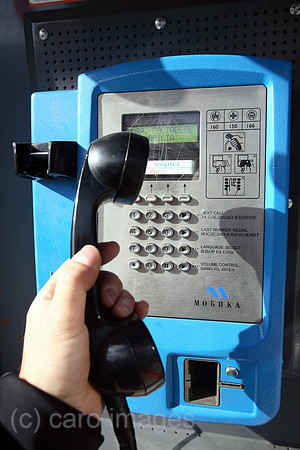 00S061112D072CAROE.JPG