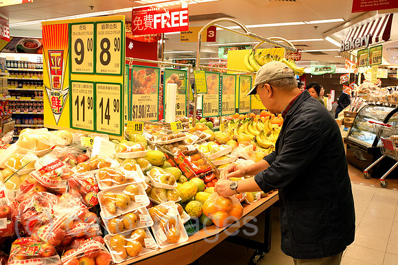 00S061208D011CAROE.JPG