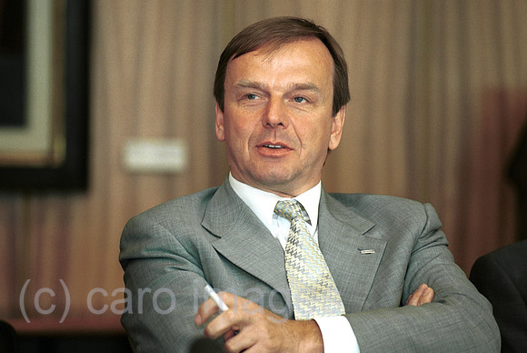 00L042616CARO.JPG