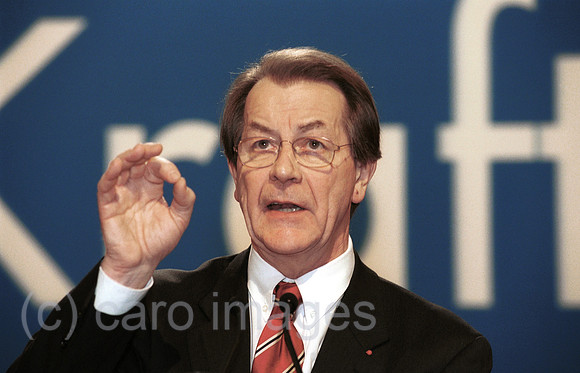 00L042536CARO.JPG
