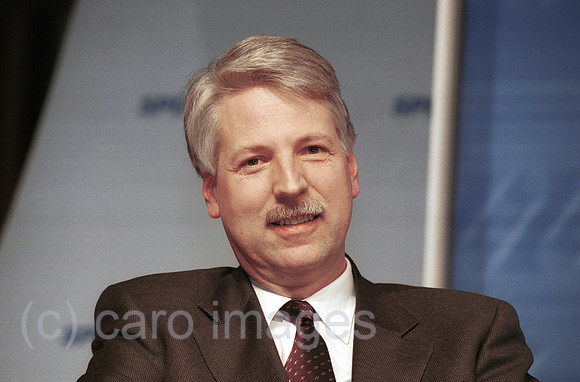 00L042315CARO.JPG