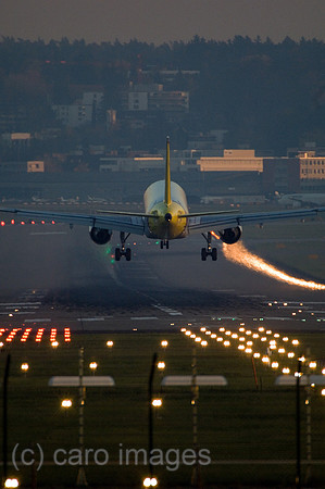 00K051027D201CAROE.JPG